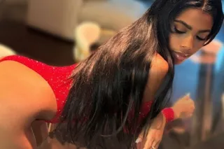 girl hot 🔥 - Image 1